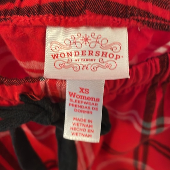 Wondershop Women’s Pajamas - Top and Bottom Size XS - Picture 8 of 10